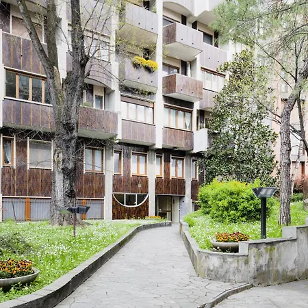 Easylife -formidabile In Porta Romana Milan