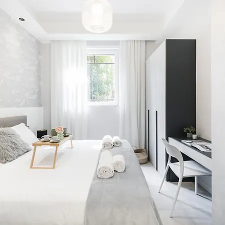 Easylife -formidabile In Porta Romana Apartment *